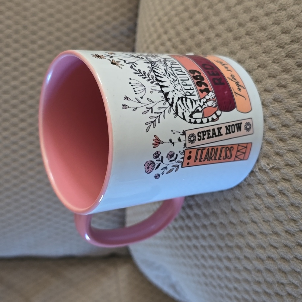 Taylor Swift mug - Picture 1 of 3